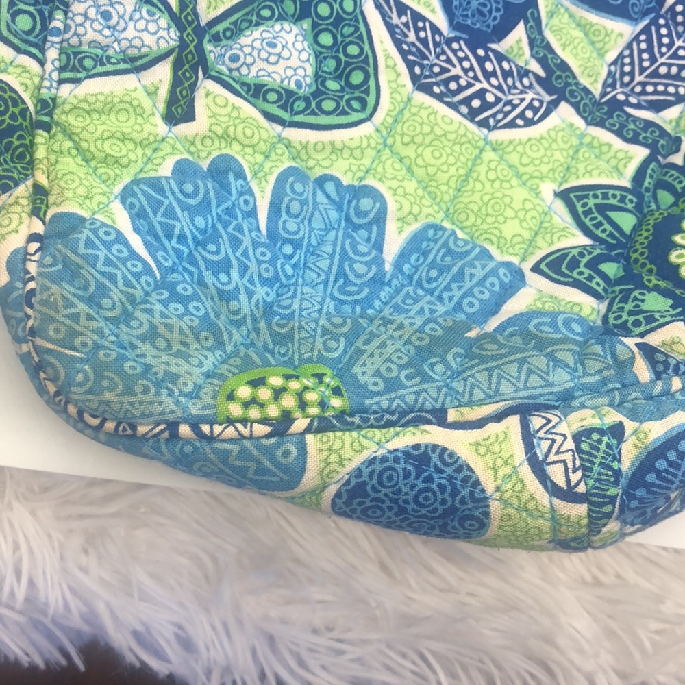 Vera Bradley lunch box - Picture 7 of 7